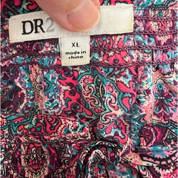 DR2 Medallion Peasant Top Tunic 3/4 Sleeve Size XL - Picture 8 of 11